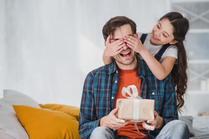 Imagem da notícia: - 5 ideias para celebrar o Dia do Pai em casa