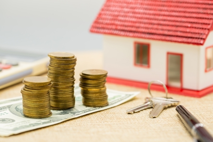 Imagem da notícia: - Vender casa e comprar outra: o que fazer com o crédito habitação?