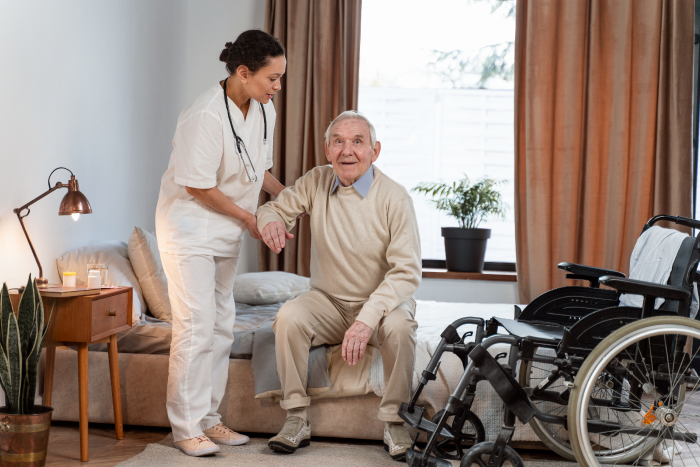 Imagem da notícia: - Como adaptar a casa para os idosos e evitar acidentes?